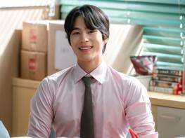 '언더커버 미쓰홍' 조한결, '촬영장 호흡 최고, 막내로서 큰 사랑 받아 행복” 기사 이미지