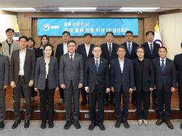 관세청, 중동 상황 대응 긴급 수요물품 신속통관 및 물류지원 등 5,070건 조치 및 관세 2,407억원 납기연장 세정지원 실시 기사 이미지