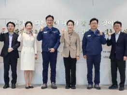 관세청, 미국산 원유 '입항 전 수입통관'으로 에너지 수급 안정 지원 기사 이미지