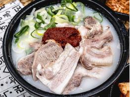 각종 부속 고기들을 맛볼 수 있는 집 "진리국밥보람점" 기사 이미지
